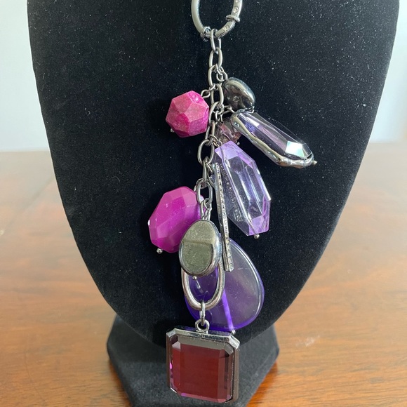 Long lariat black, purple lucite, crystals, rhinestone adjustable NWOT - Picture 3 of 6